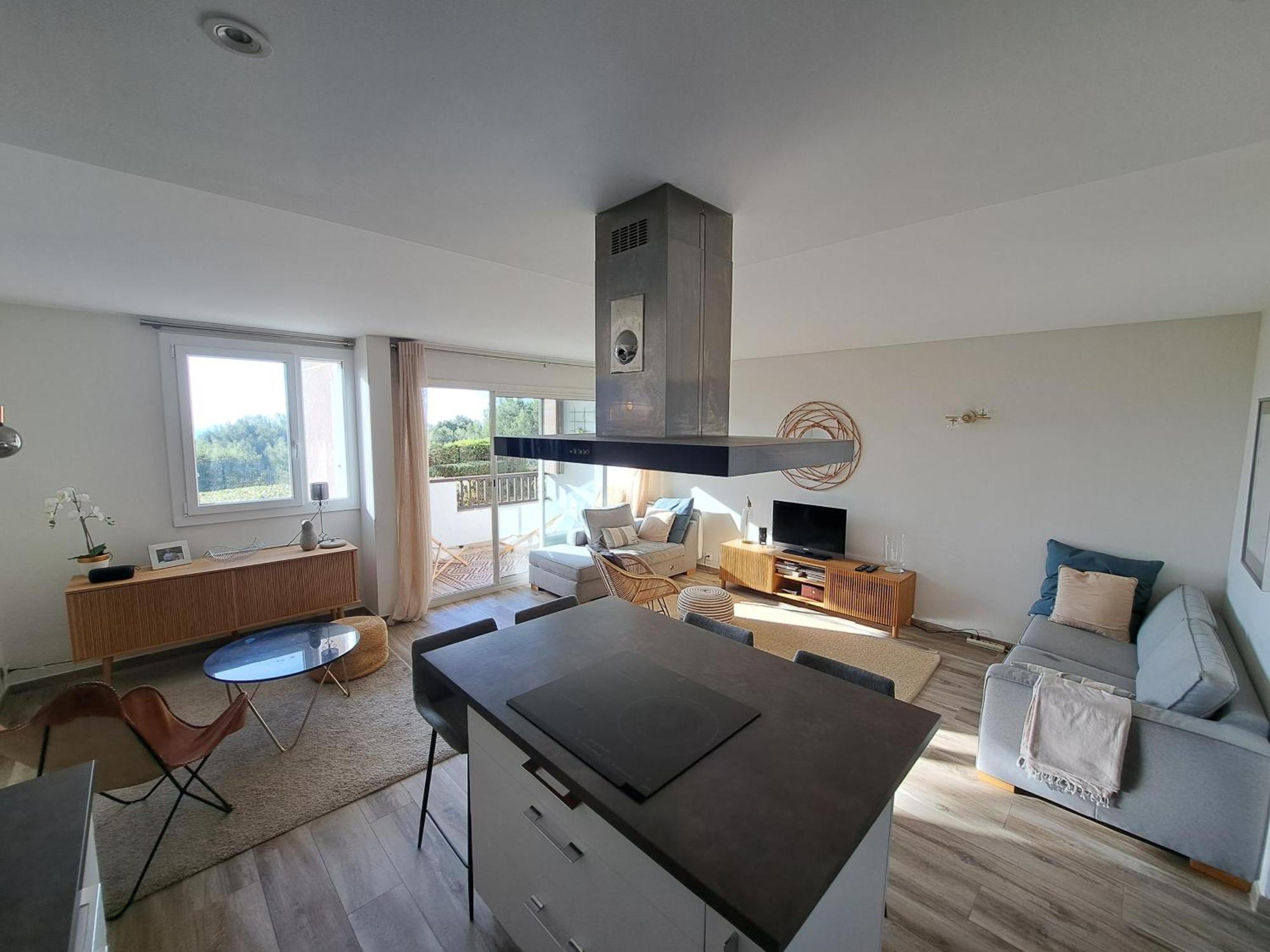 Superbe Appartement Piscine, Tennis, Vue Mer Et Decore Avec Gout กาซีส์ ภายนอก รูปภาพ